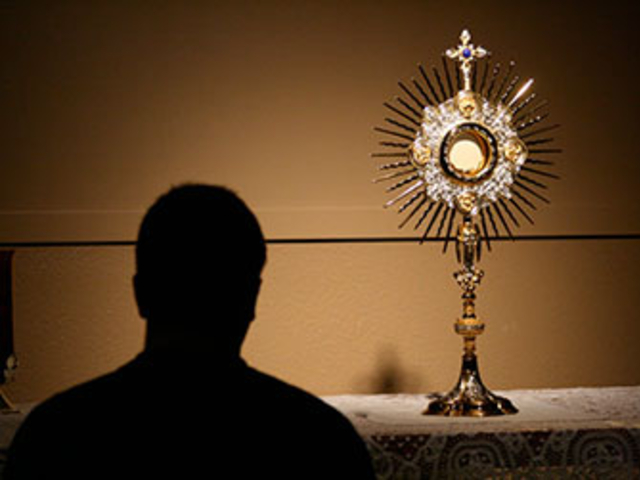 adoration-holy-hour-catholic-retrievers-myumbc