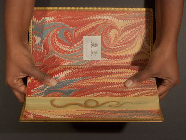 This artist creates gorgeous paintings on the edges of hardcover books. ‹  Literary Hub